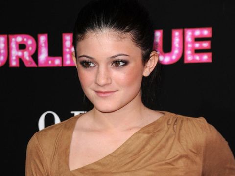 Bibir Kylie Jenner sebelum filler