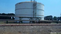 Saat ini, Pupuk Kujang memiliki 2 pabrik pembuatan di satu kawasan yaitu Pabrik Kujang 1 A dan Pabrik Kujang 1 B untuk memproduksi pupuk urea dan NPK.