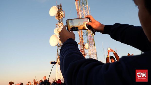 Operator Catat Kenaikan Trafik Sepanjang Libur Akhir Tahun