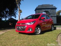 Februari, Bangkitnya Mobil Malaysia dan Amerika di Indonesia