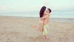 Shandy Aulia Seksi Berbikini di Bali