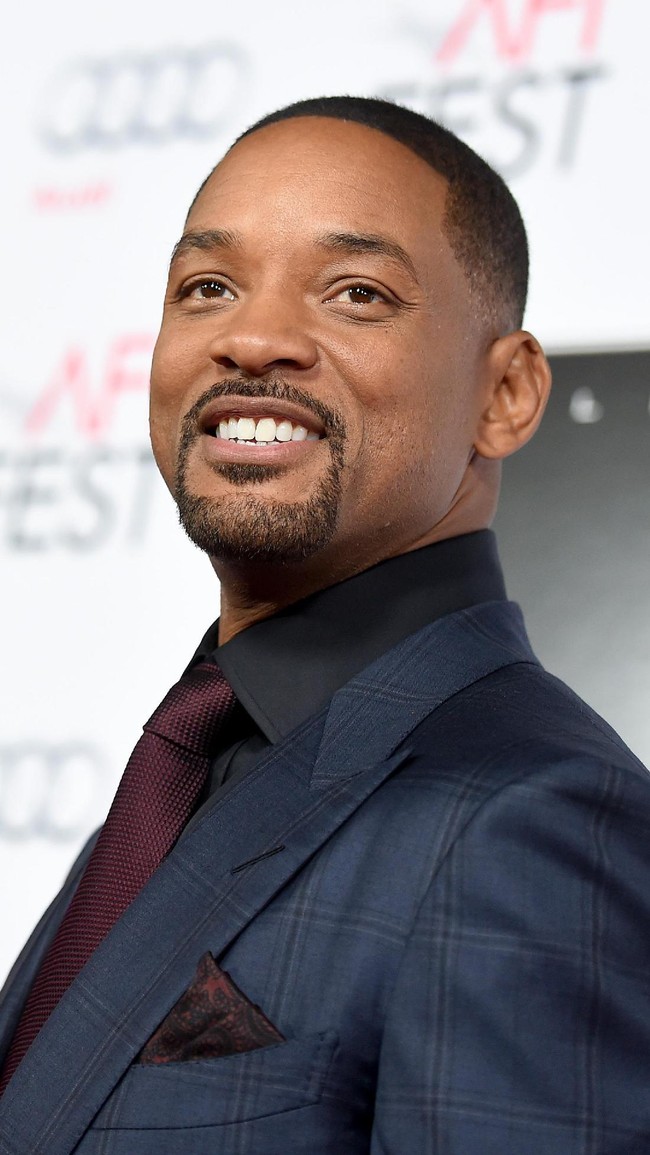 Di posisi keenam ada Will Smith. Ketampanannya juga mengalihkan dunia. Foto: Will Smith (Kevin Winter/Getty Images)