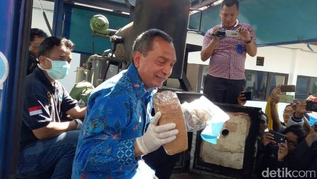 BNNP Jatim Musnahkan 10,5 Kg Ganja dan 1,5 Kg Sabu