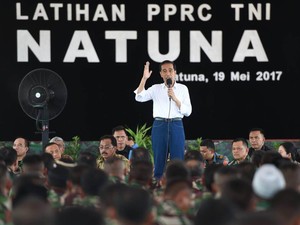 Tameng Jokowi Jaga Natuna yang Seksi
