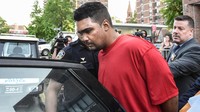 Pelaku diidentifikasi sebagai veteran Angkatan Laut AS atas nama Richard Rojas (26) asal New York. REUTERS/Stephanie Keith.