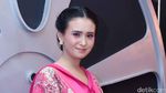 Unik, Ayushita Berkimono di Malam Penghargaan