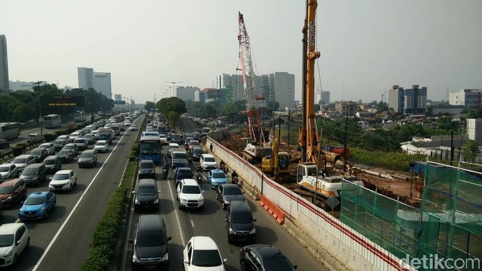 Progres LRT Jabodebek Baru 15%