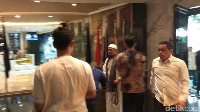 NasDem Undang Ustaz Arifin Ilham Jadi Khatib Salat Jumat