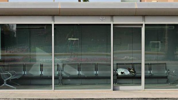 Halte Bus Ber-AC Ada di India