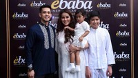 Olla Ramlan tetap menawan meski tengah berbadan dua. Foto: Noel/detikHOT
