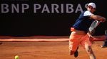 Nadal Dihempaskan Dominic Thiem