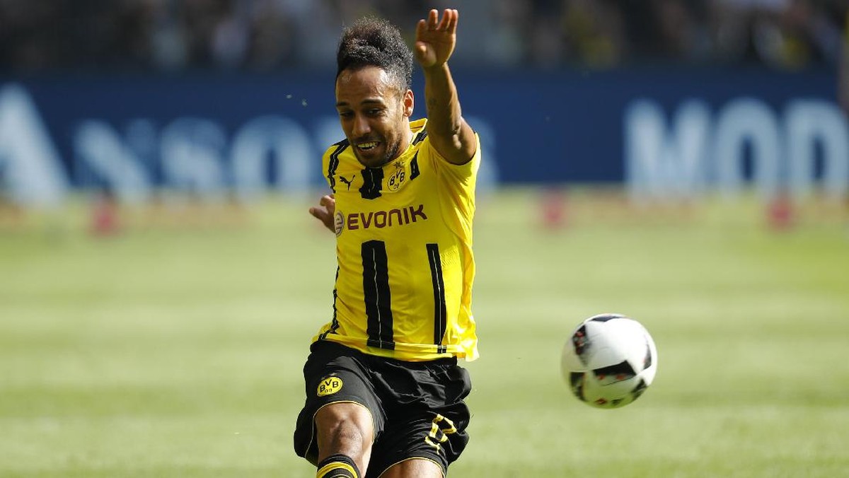 Aksi Pierre-Emerick Aubameyang untuk Dortmund (Foto: REUTERS/Leon Kuegeler)