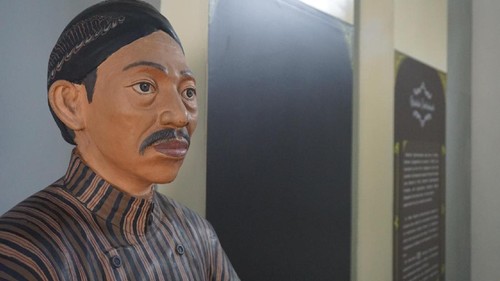 dr Wahidin Soedirohoesodo