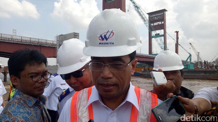 Kapal Mutiara Terbakar, Menhub akan Beri Sanksi Bawahan Lalai