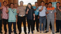 Menjelang Ramadan, Asuransi Astra menyiapkan Rp 100 miliar rupiah untuk melindungi ribuan sopir bus angkutan mudik dari berbagai Perusahaan Otobus (PO) yang ada di wilayah Jabodetabek.