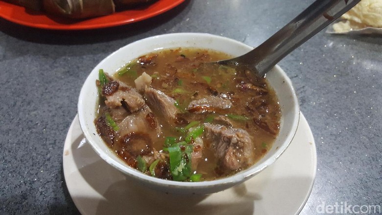 Sebelum Datang ke Acara d'Youthizen, Wisata Kuliner Coto 