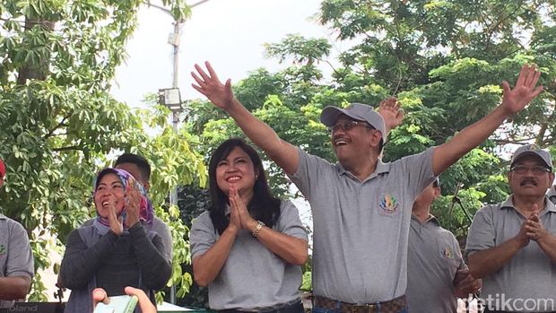 Djarot melepas 490 merpati saat membuka rangkaian acara HUT DKI / 