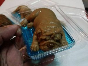 Lucunya! Puding Ini Punya Bentuk Persis Anak Anjing Pug!