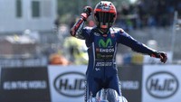 Setelah dua seri tak memuaskan di Jerez dan Le Mans, Vinales kembali melintasi garis finis paling pertama dalam MotoGP Prancis di Le Mans pada seri kelima tanggal 21 Mei (Foto: AFP PHOTO / JEAN-FRANCOIS MONIER)