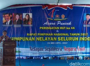 Menteri Susi Tak Mau Dipanggil Doktor Honoris Causa