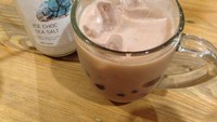 Ice Chocolate Sea Salt terbuat dari dark chocolate dan krim yang dimasak secara tradisional. Keunikan ice chocolate terletak pada tambahan garam laut yang menghasilkan jejak gurih.