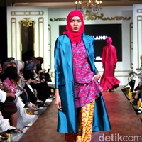 Koleksi Dian Pelangi Fall/Winter 2017. Foto: Mohammad Abduh/Wolipop