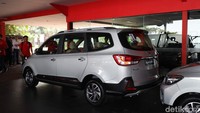 Mobil akan diluncurkan secara resmi di bulan Agustus mendatang. Foto: Dina Rayanti