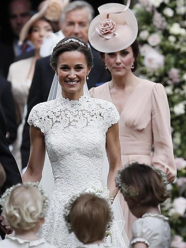 7 Fakta Pernikahan Pippa Middleton Vs Kate Middleton dalam Angka