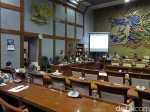 Golkar-Gerindra Pertanyakan Urgensi RUU Ketahanan Keluarga