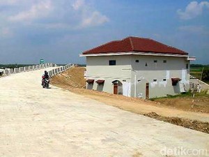 Ada Rumah Juragan Warteg, Jalan Tol Ini Dibuat Berbelok