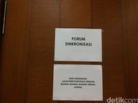 Pertemuan berlangsung tertutup / 