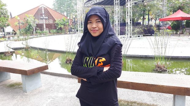 Nita Junita yang sukses menurunkan berat badan saat puasa