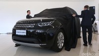 PT Wahana Auto Ekamarga (WAE) meluncurkan All New Discovery, di Jakarta, Senin (22/5/2017).