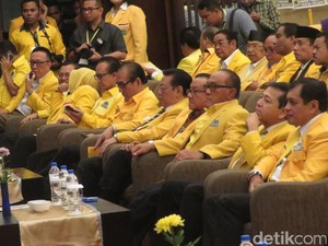 JK Pensiun 2019, Golkar Siapkan Kejutan