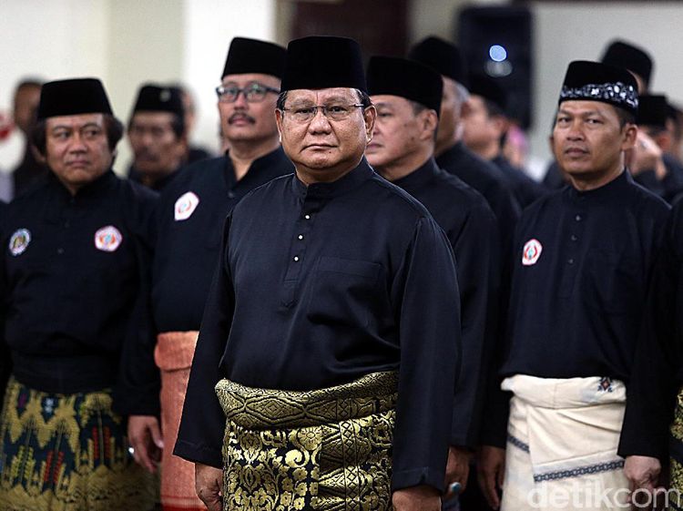 Prabowo Pimpin Para Pendekar