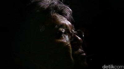 Sekjen DPR Diperiksa Kasus Korupsi e-KTP