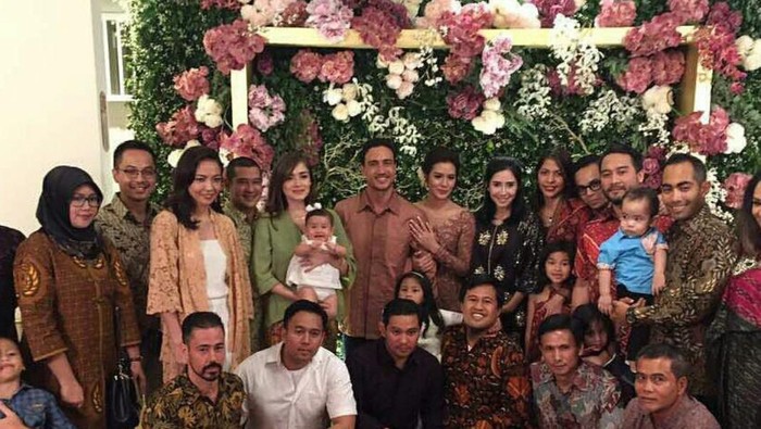 Lucunya Hamish Daud Saat Lamar Raisa, Jennifer Dunn Disebut Rebut Suami Orang