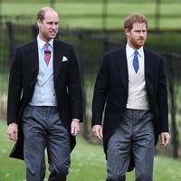 Pangeran William dan Pangeran Harry di pernikahan Pippa Middleton.  (Photo by Justin Tallis - WPA Pool/Getty Images)