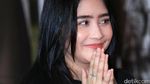 Senyum Semringah Prilly Latuconsina di Syukuran Film Danur