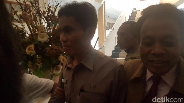 Penyidik Kejaksaan Tinggi (Kejati) menahan Wira Hadi Kusuma, Senin (22/5/2017)