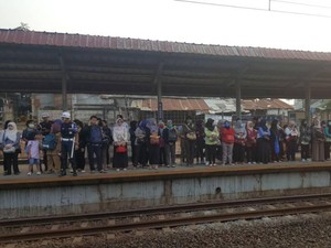 Stasiun Klender Tak Beroperasi, Belum Ada Lonjakan Penumpang