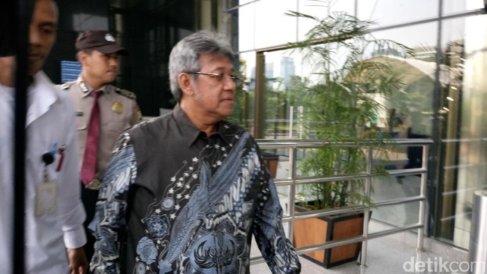 Kasus Korupsi e-KTP, KPK Periksa Sekjen DPR untuk Andi Narogong