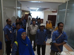 Calon Jemaah Umrah First Travel ke DPR, Cuma Ditemui Sekretariat