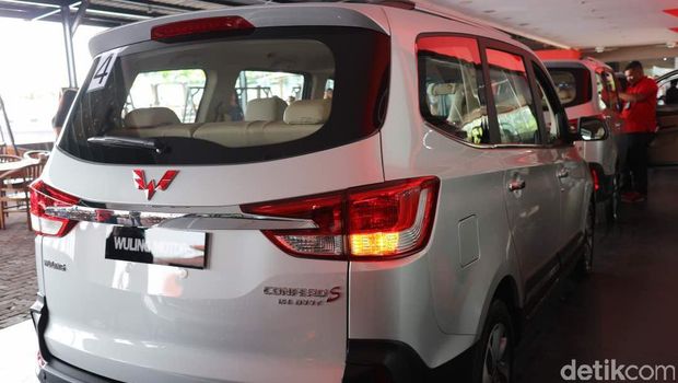 Digodok 2 Tahun, Ini Fitur Lengkap MPV Wuling Pesaing Avanza Cs