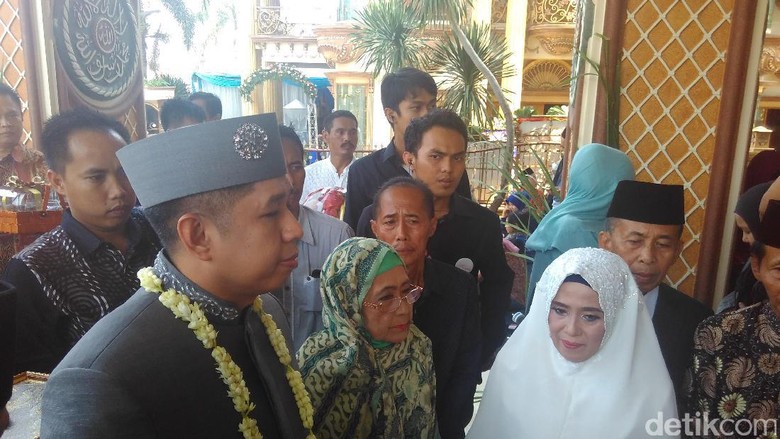 Kuasa Hukum Benarkan Mantan Suami Muzdalifah Ditangkap Kuasa Hukum Benarkan Mantan Suami Muzdalifah Ditangkap