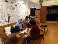 Roti Eneng: Ada Creamy Grilled Cheese dan Pasta Bertabur Teri yang Gurih
