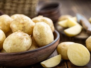 Agar Lebih Cepat Matang, Masak Kentang dengan 4 Cara Ini!