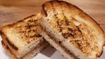 Mencicip Roti Bakar dengan Isian Keju Leleh hingga Selai Earl Grey