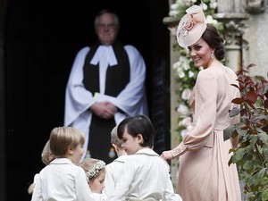 So Sweet Kate Middleton Desain Sendiri Undangan Pernikahan Pippa Middleton