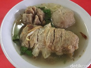 Mantul! Di Bogor Ada Bakso Gulung dan Bakso Kikil yang Kenyal Nikmat